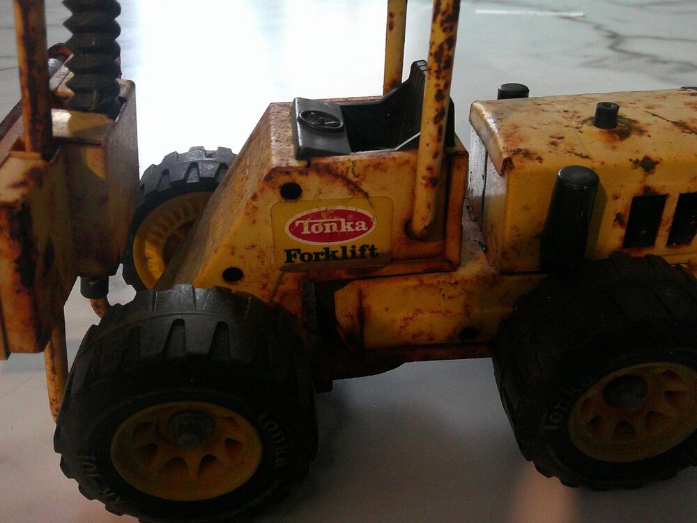 Vintage Tonka Forklift Pressed Steel Toy Construction Vehicle Yellow Patin